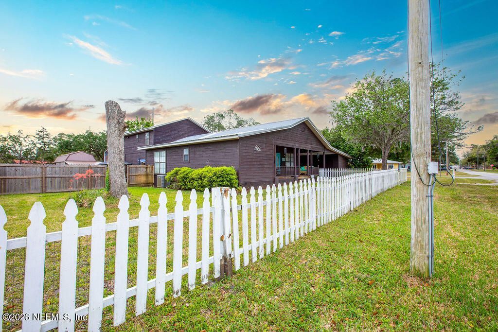 385 SW 2nd Avenue, Lake Butler, FL 32054 Photo