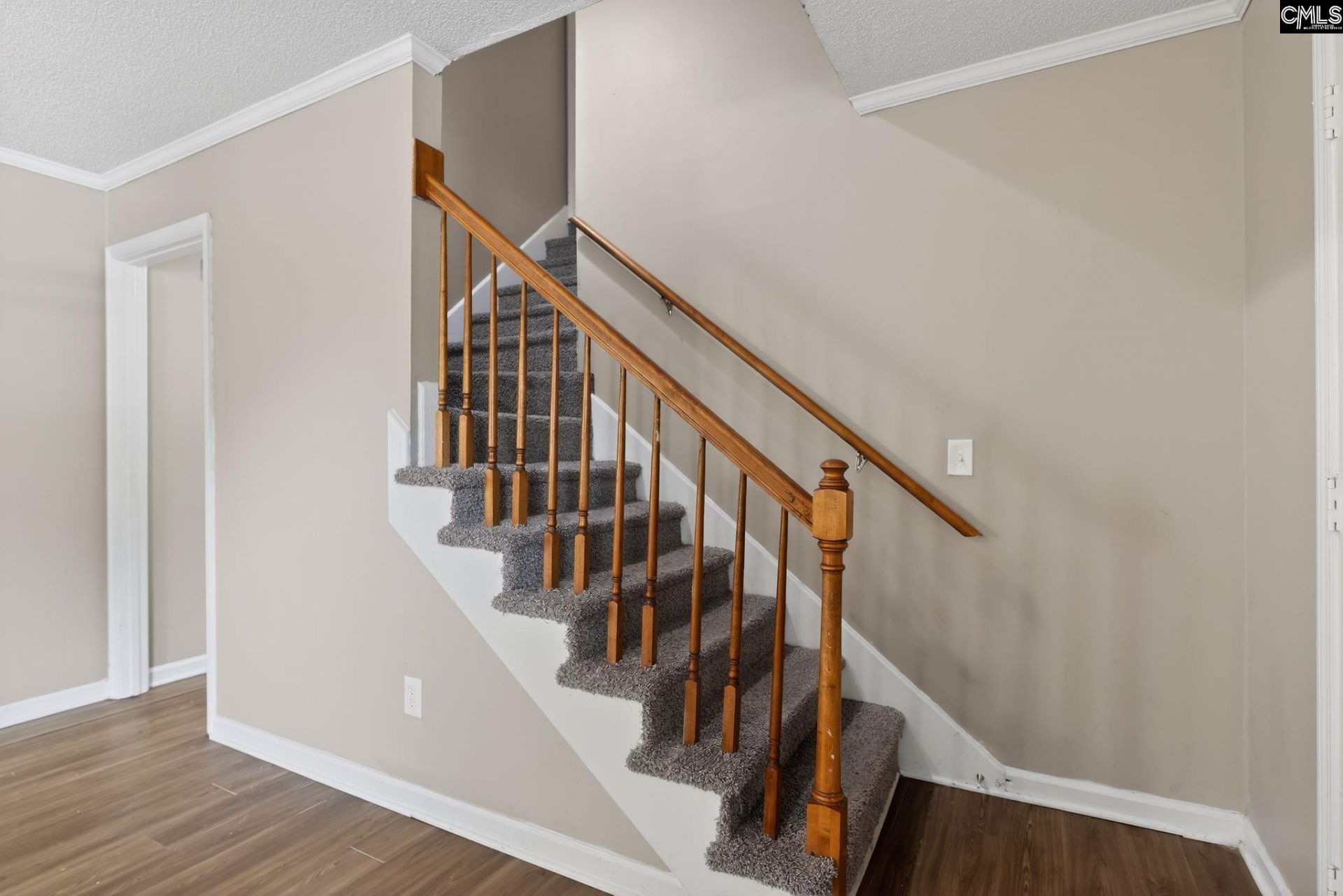 108 Sunridge Drive  Photo 12