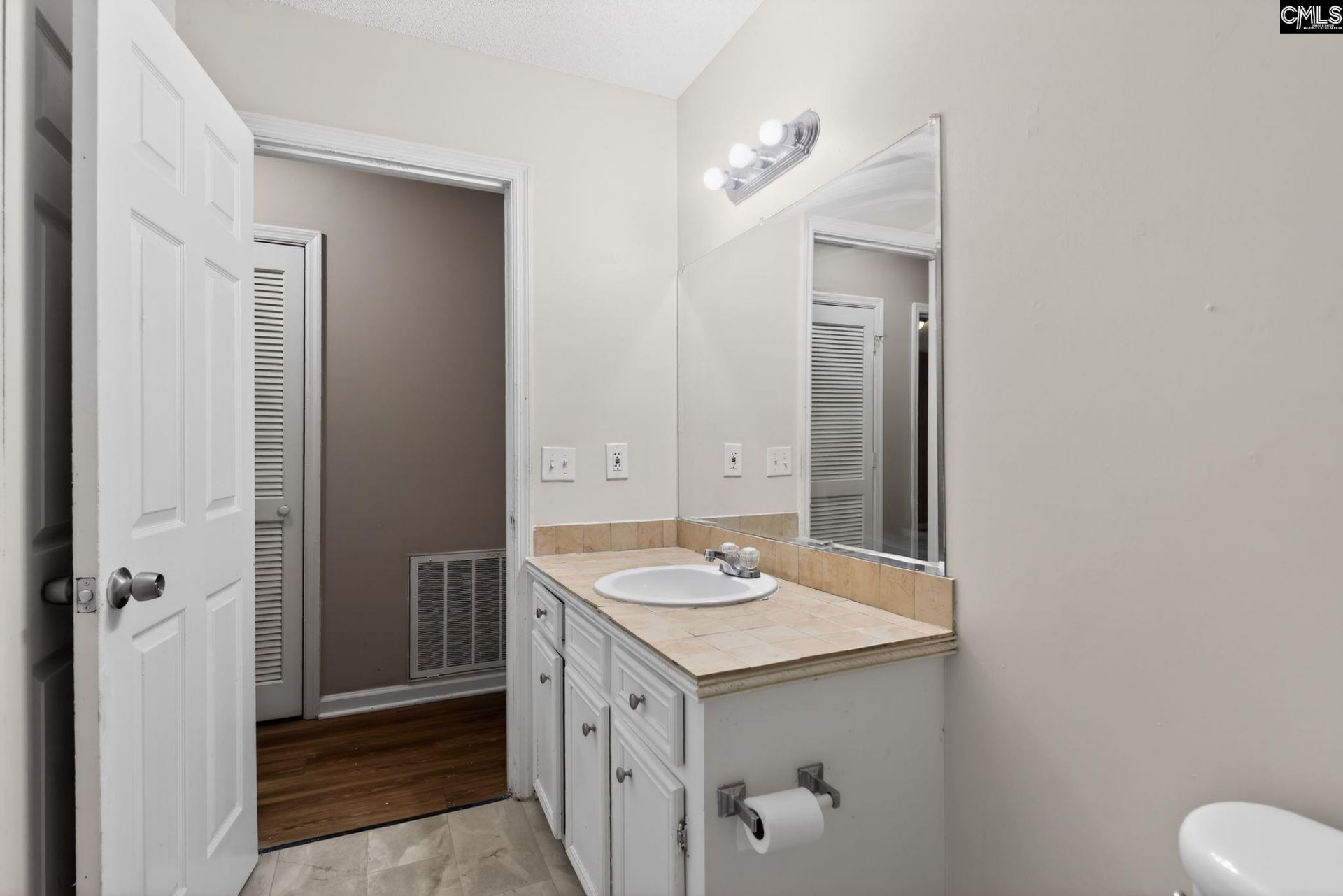 108 Sunridge Drive  Photo 22