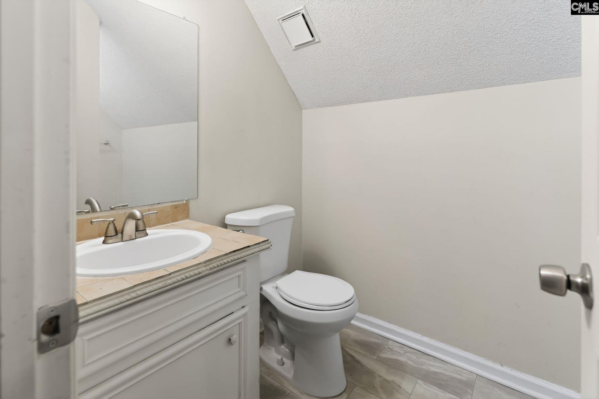 108 Sunridge Drive  Photo 26