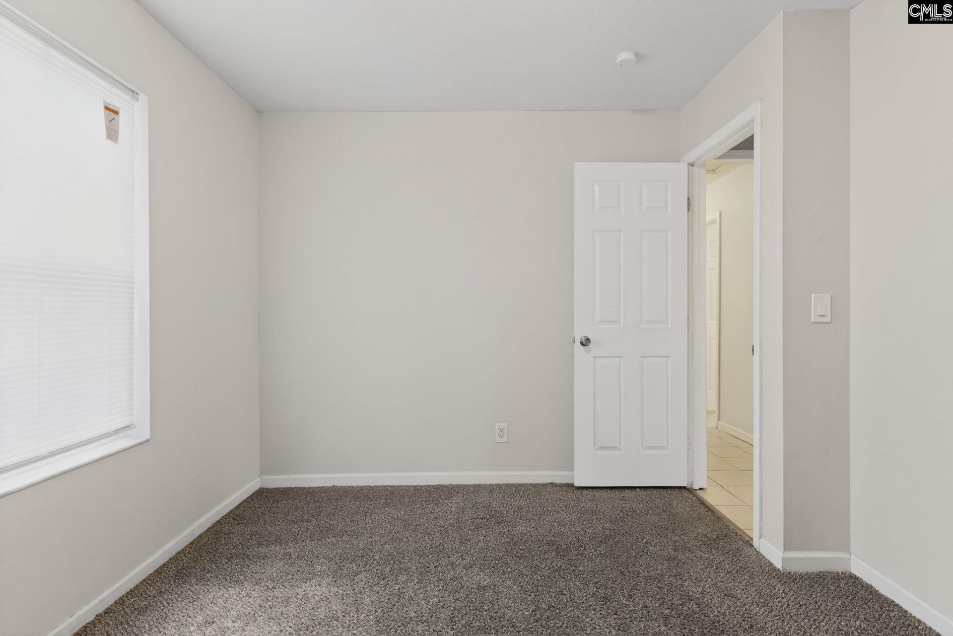 405 Rockingham Road Photo 9