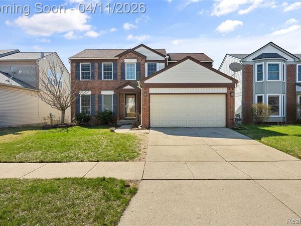 3354 Turnberry Lane, Ann Arbor, MI 48108