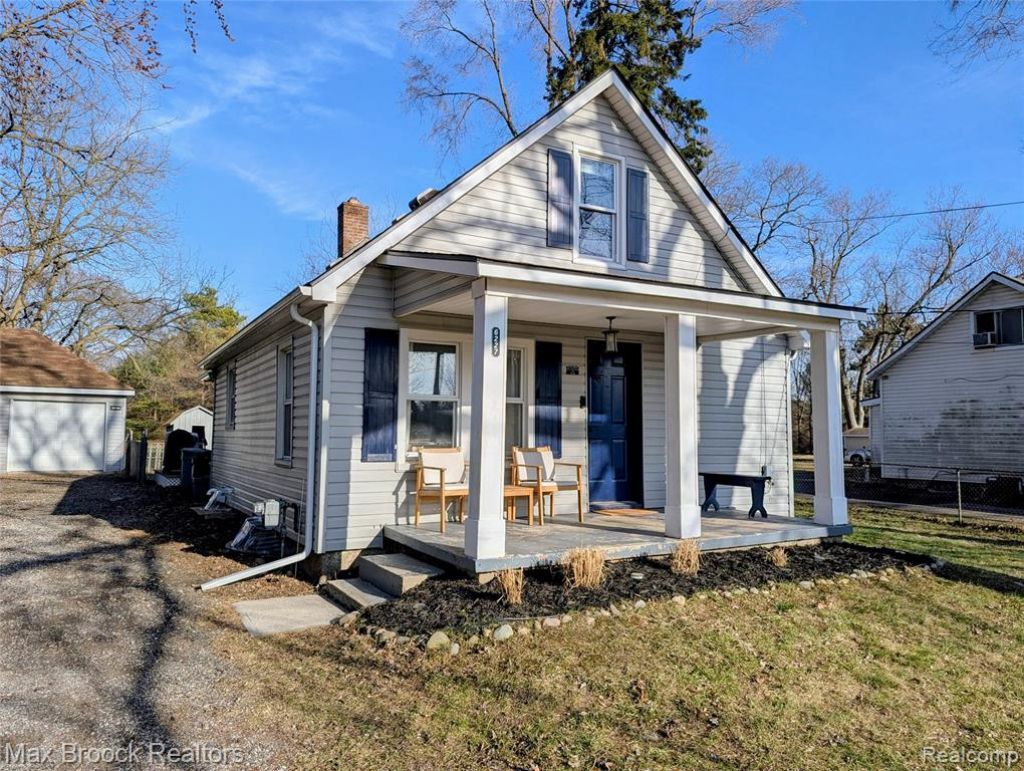 6227 Clarkston Road, Independence Township, MI 48346 Main Photo