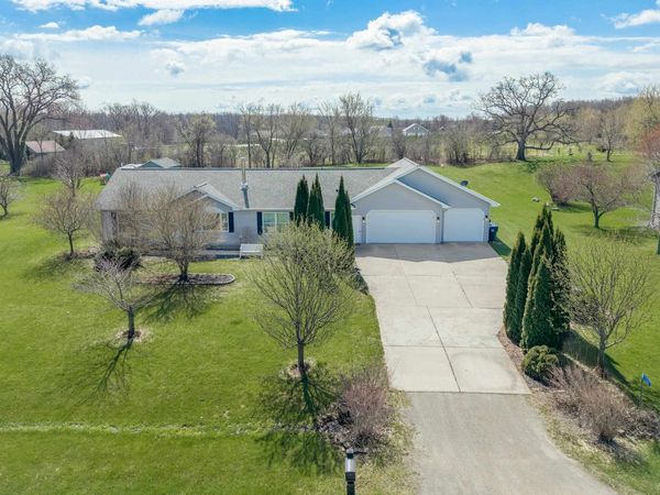 7361 Meadowridge Drive, Pickett, WI 54964