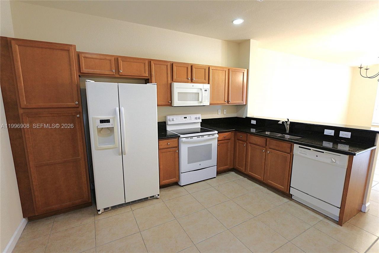 9540 SW 169th Pl, Unit 9540, Miami, FL 33196 Photo