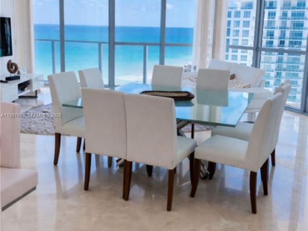 3101 S Ocean Dr , Unit 2406, Hollywood, FL 33019