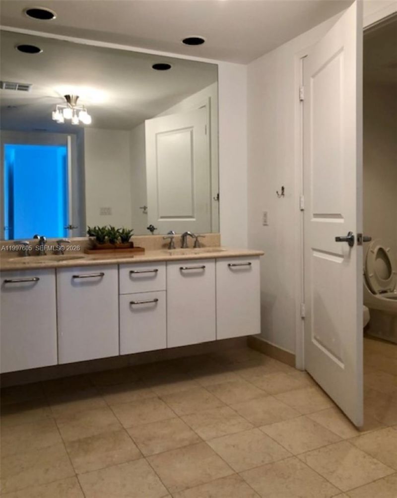 3101 S Ocean Dr , Unit 2406, Hollywood, FL 33019 Photo