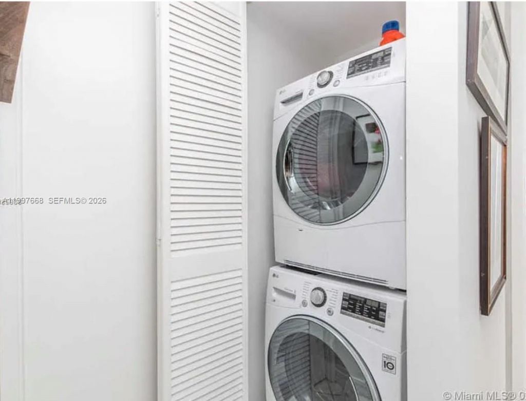 600 NE 36th St, Unit 1006, Miami, FL 33137 Photo