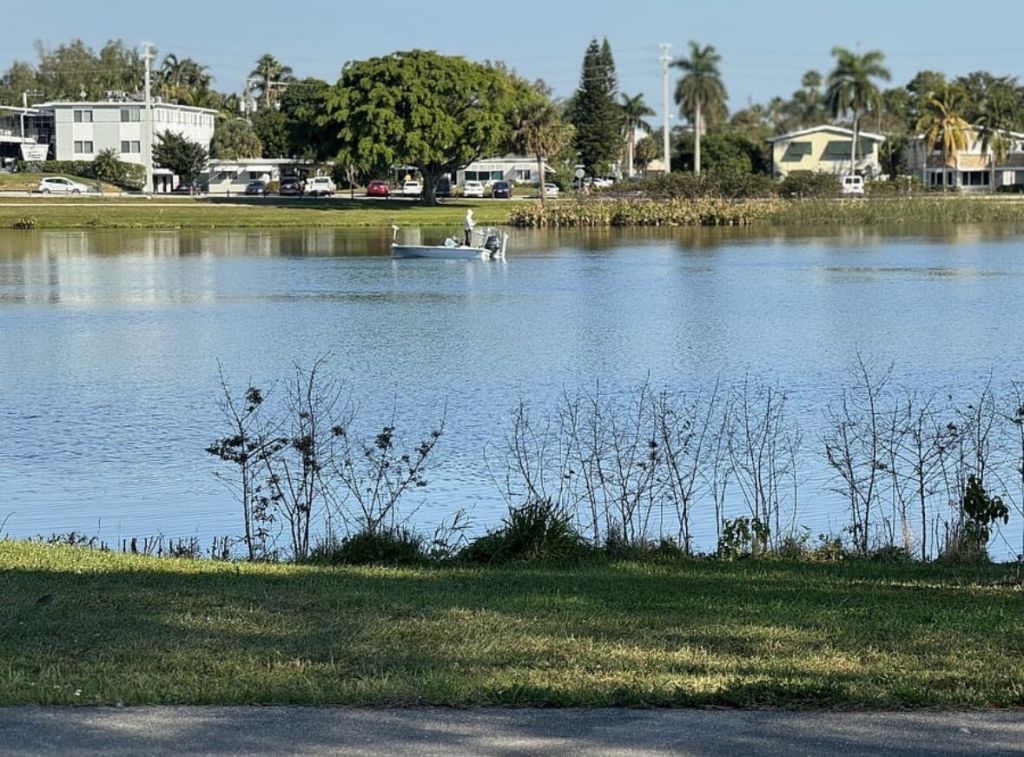 136 Akron Street, Unit B2, Lake Worth Beach, FL 33461 Photo