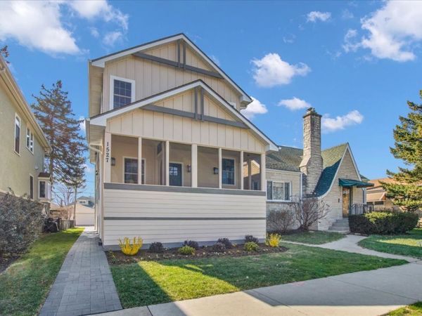 1527 Elgin Avenue, Forest Park, IL 60130