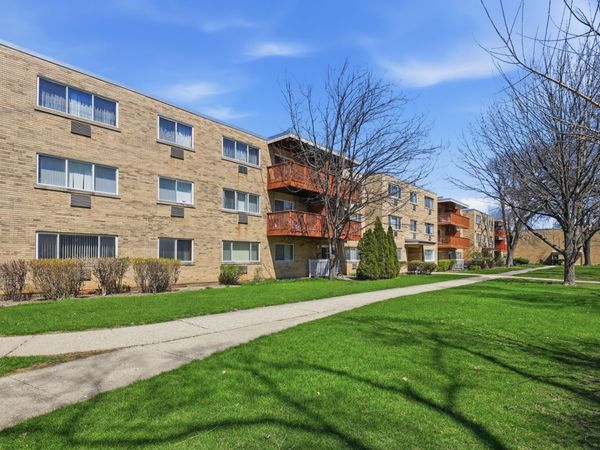 750 Dempster Street , Unit CG4, Mount Prospect, IL 60056