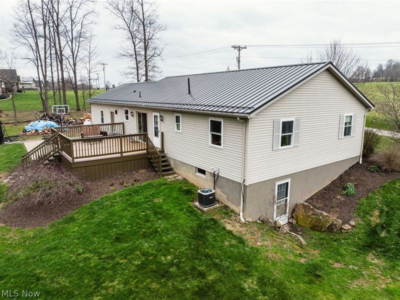 8721 Camp Road NW, Dundee, OH 44624 Photo 10