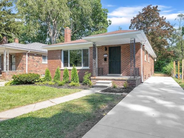 19186 Sunderland Road, Detroit, MI 48219