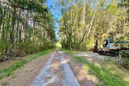 Tbd Beth Dr. photo 4