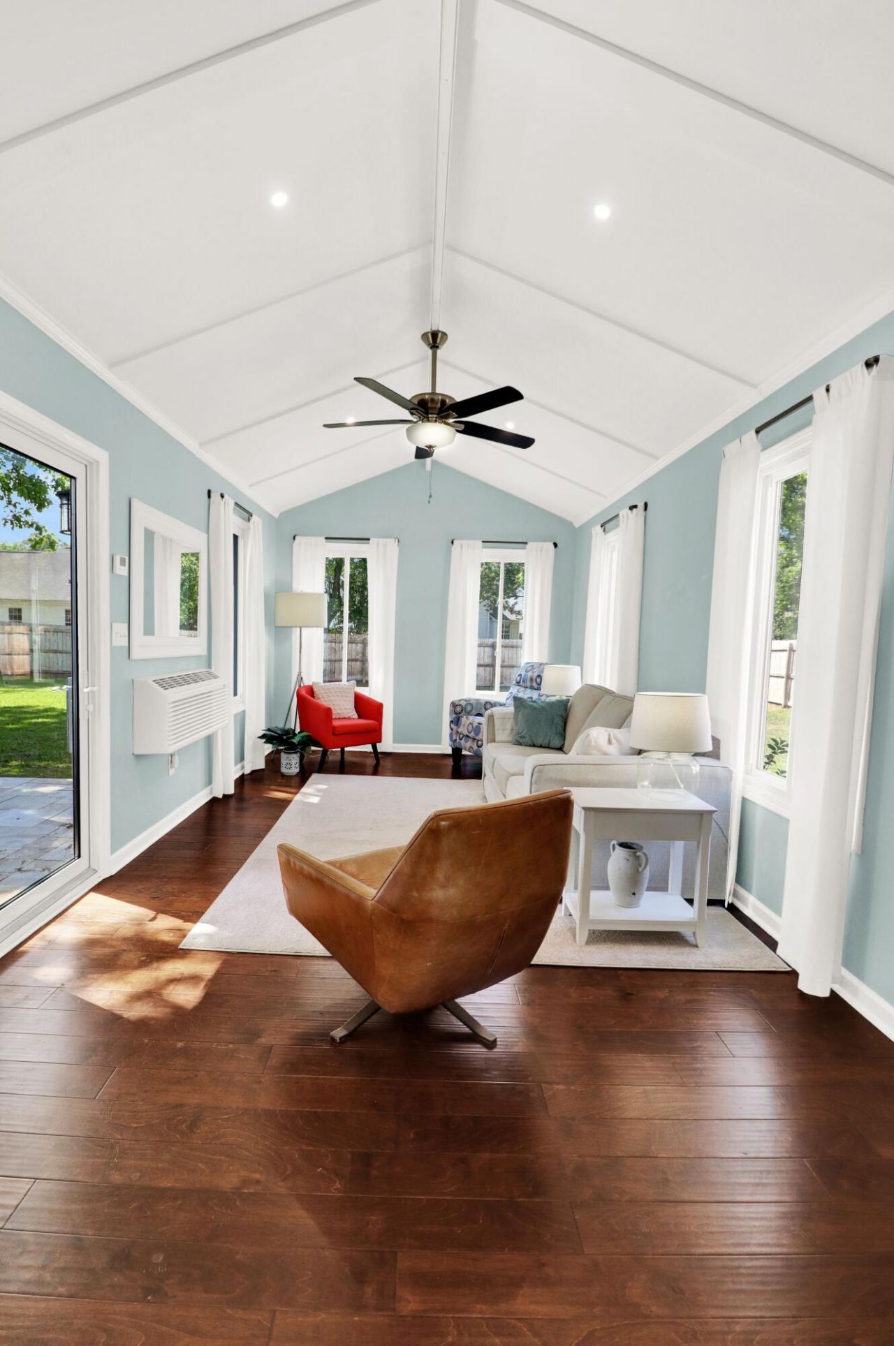 123 Alwyn Boulevard Photo 16