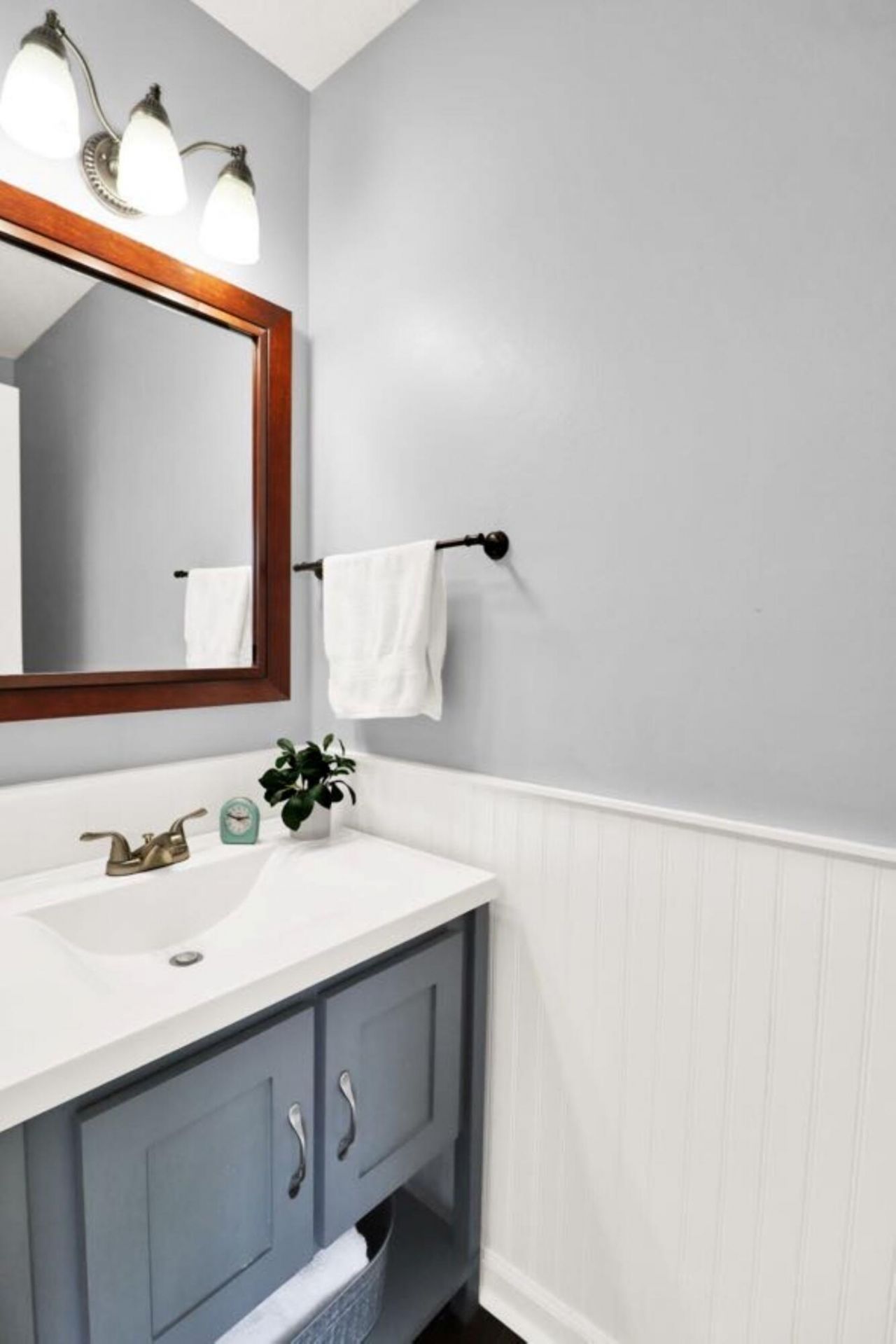 123 Alwyn Boulevard Photo 20