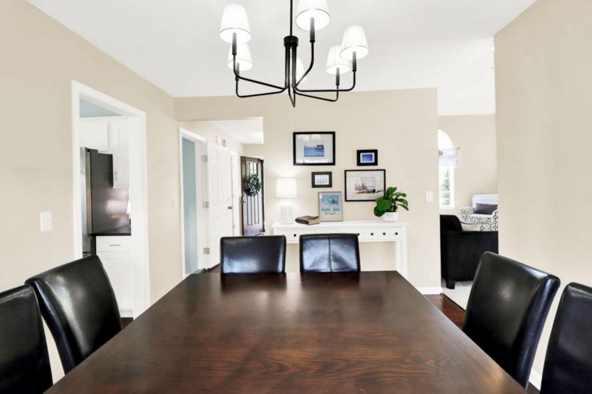 123 Alwyn Boulevard Photo 32