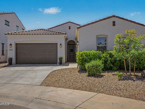 11017 E ULYSSES Avenue, Mesa, AZ 85212