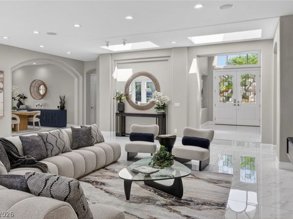 1817 Wincanton Drive, Las Vegas, NV 89134