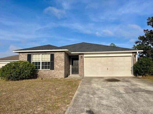 1995 Catline Circle, Navarre, FL 32566