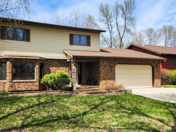 1937 19th Street S, Fargo, ND 58103