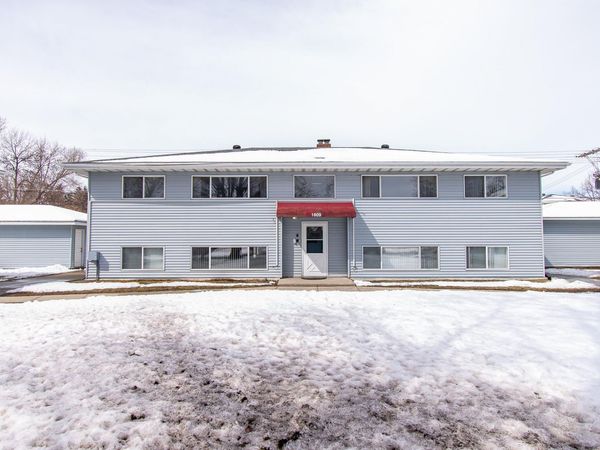 1809 13 1/2 Street S, Fargo, ND 58103