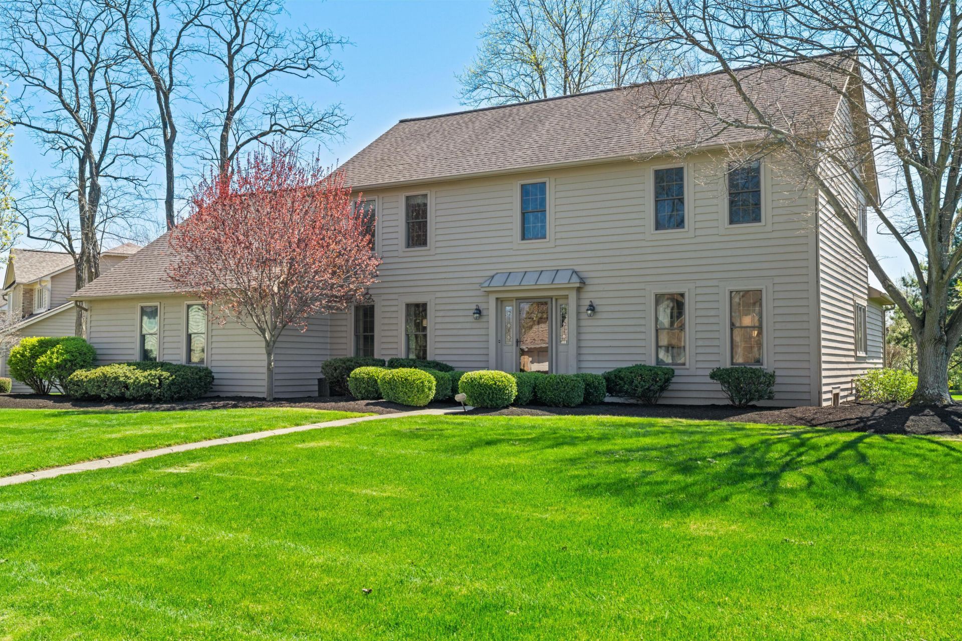 5763 Rothesay Drive, Dublin, OH 43017 Main Photo