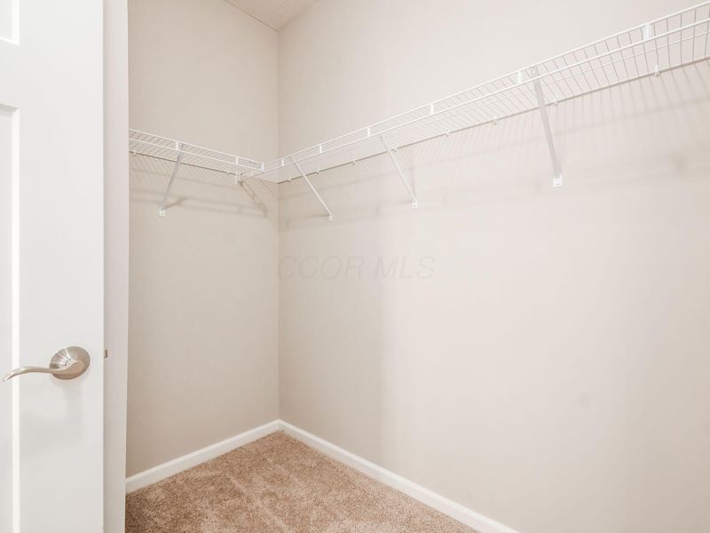 6040 Naughten Pond Drive , Columbus, OH 43213 Photo 20