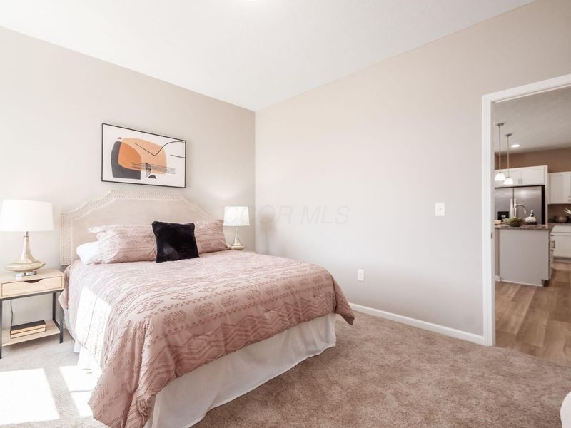 6040 Naughten Pond Drive , Columbus, OH 43213 Photo 21