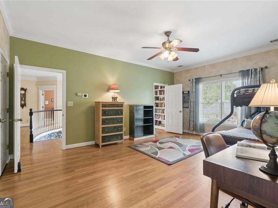 Property Image 37