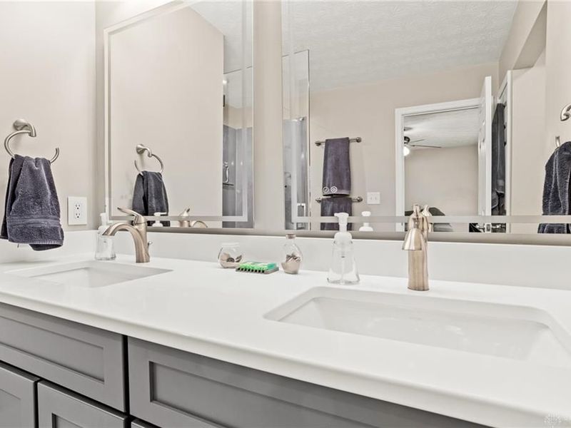 1580 Adamsmoor Drive, Waynesville, OH 45068 Photo 19