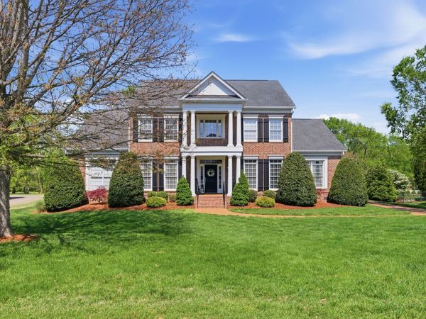 327 Gillette Dr, Franklin, TN 37069