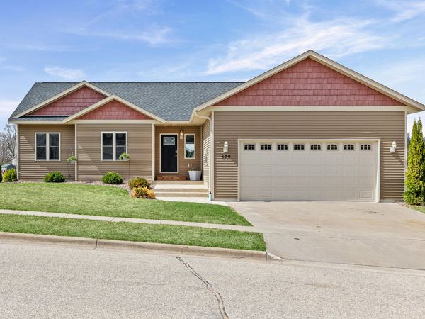 830 Wagon Dr, West Salem, WI 54669