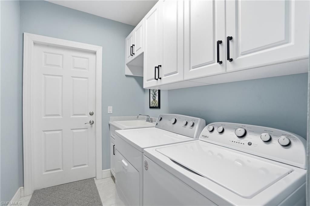 1309 SW 19th Ln, Cape Coral, FL 33991 Photo