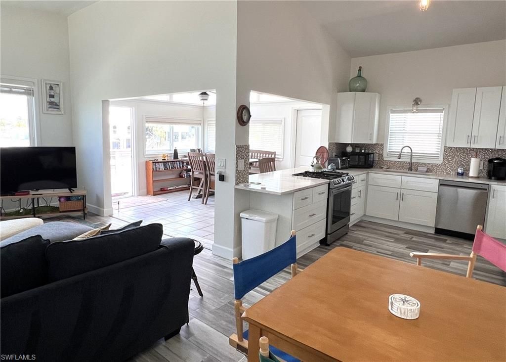 3620 Emerald Ave, Saint James City, FL 33956 Photo