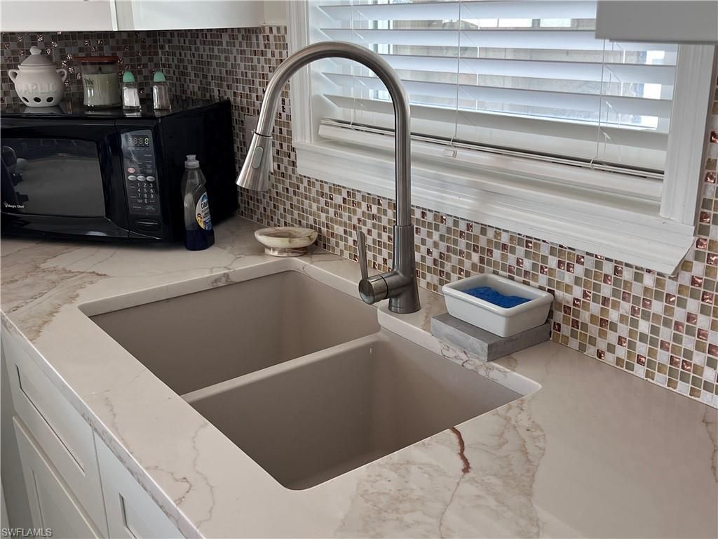 3620 Emerald Ave, Saint James City, FL 33956 Photo