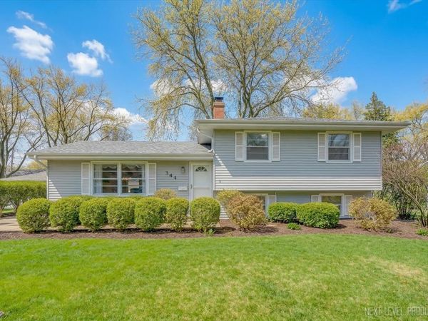 344 Sycamore Drive , Naperville, IL 60540