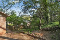 137 Green Tree Drive photo 4