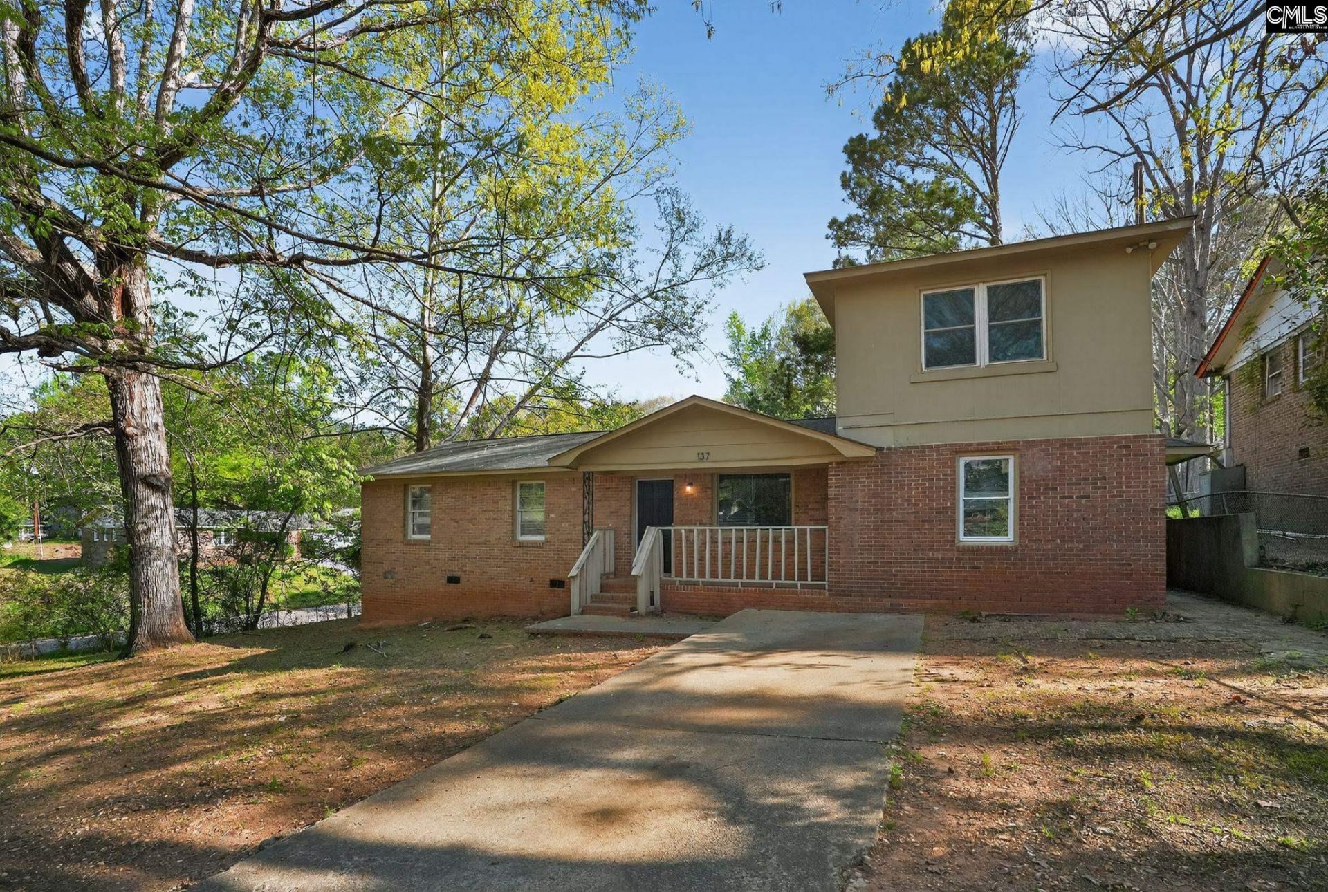 137 Green Tree Drive Photo 8