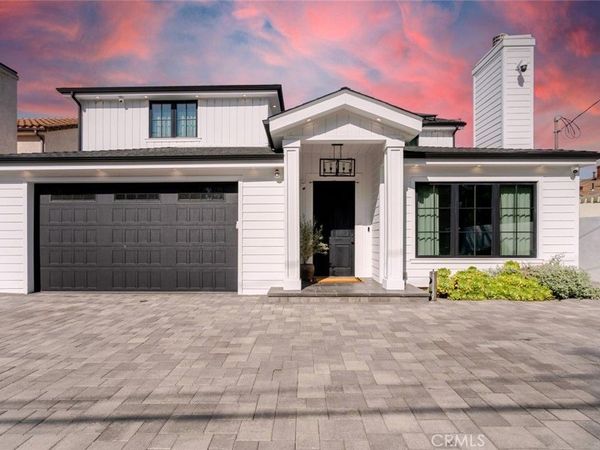 5949 Rhodes Avenue, Valley Village, CA 91607