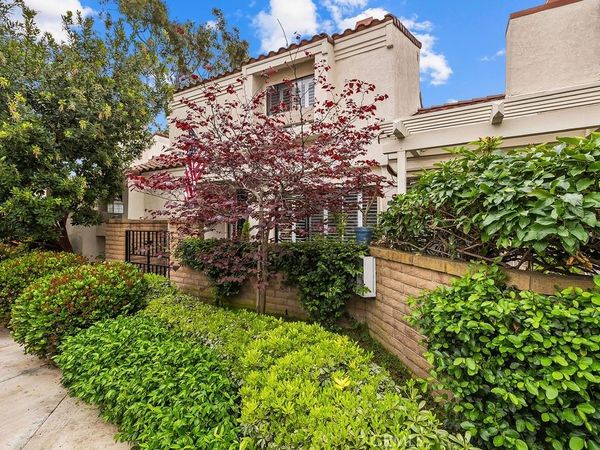 38 Navarre, Unit 138, Irvine, CA 92612