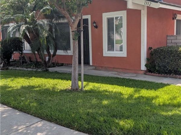1332 Brooktree, West Covina, CA 91792