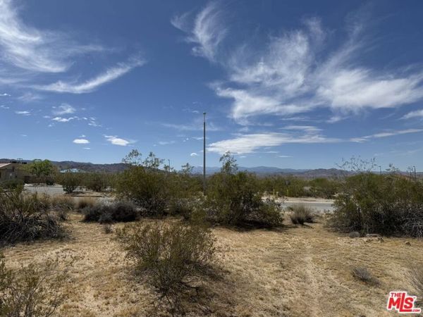 6175 Rotary Way, Joshua Tree, CA 92252