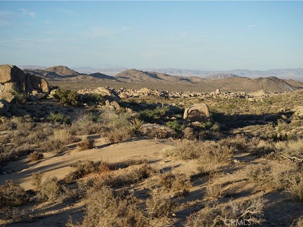 52588 Blackbrush Road, Pioneertown, CA 92268