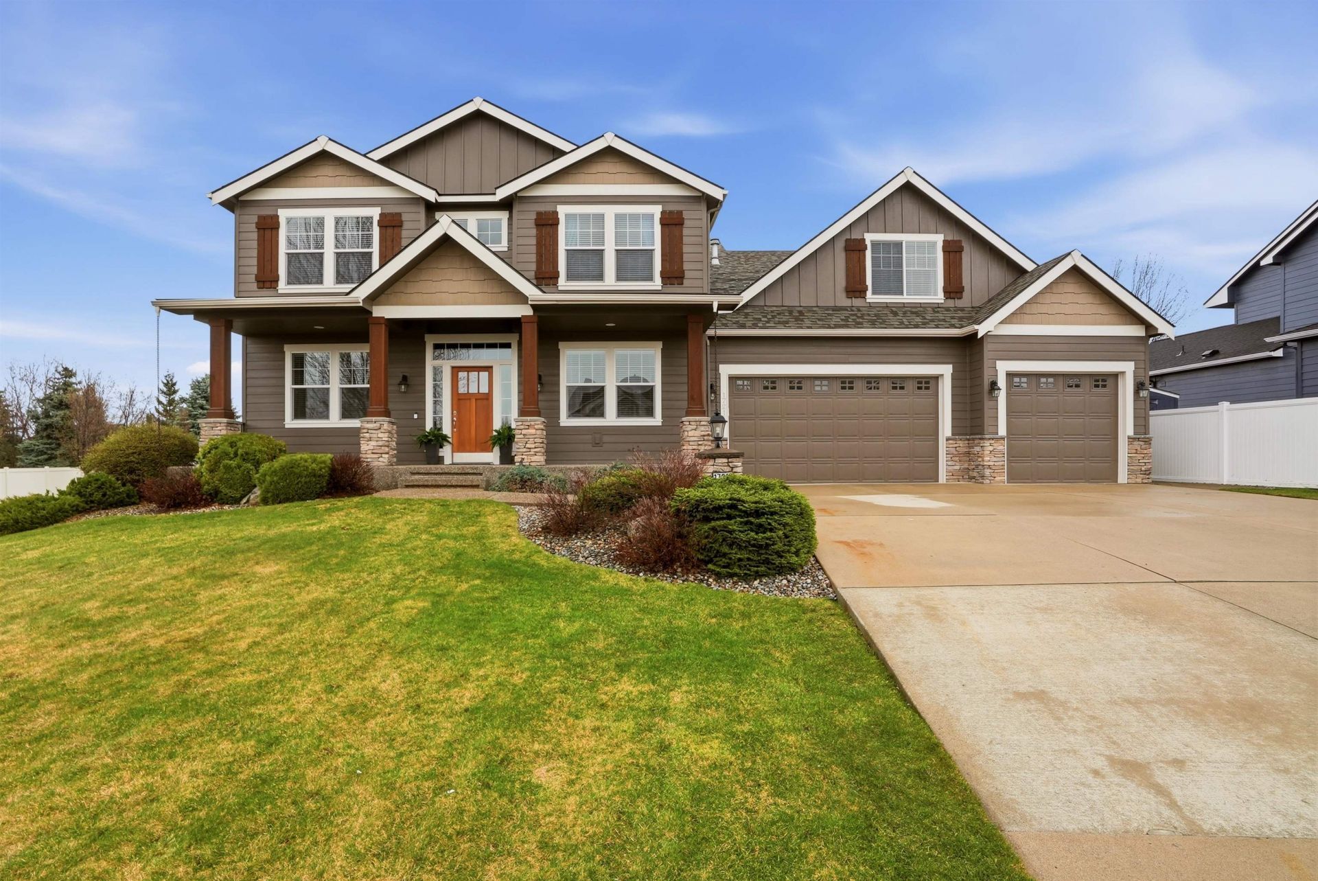 17218 E Rosemont Ln primary photo