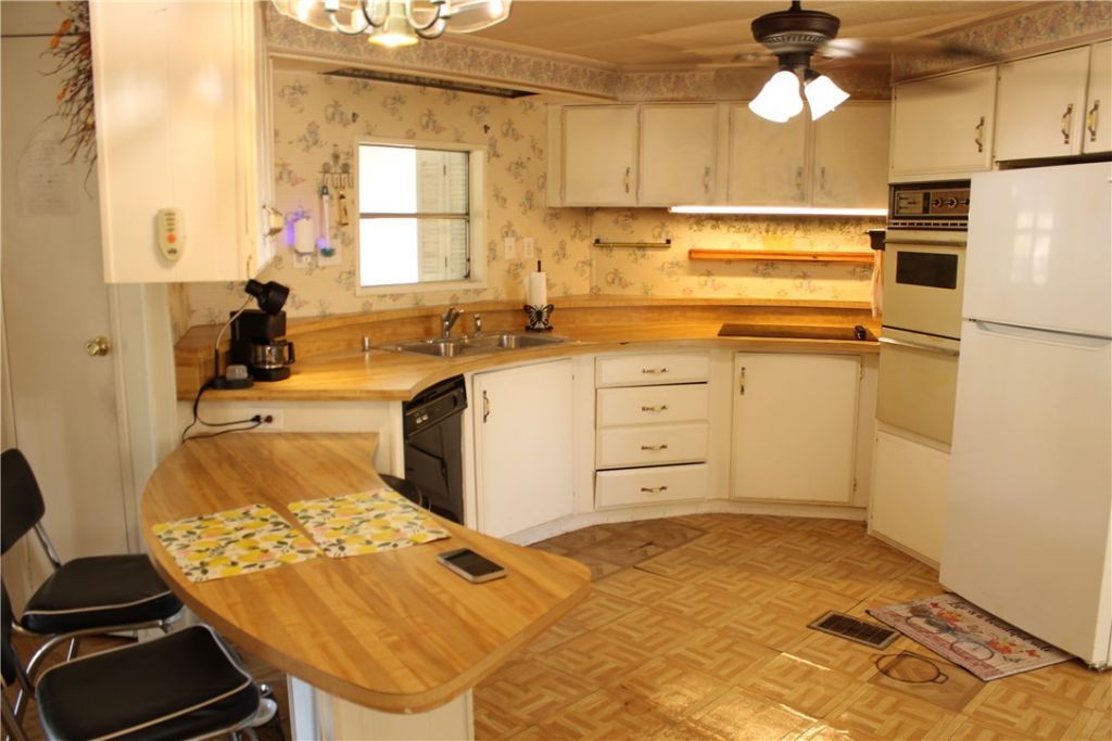 737 Barefoot Boulevard, Sebastian, FL 32976 Photo