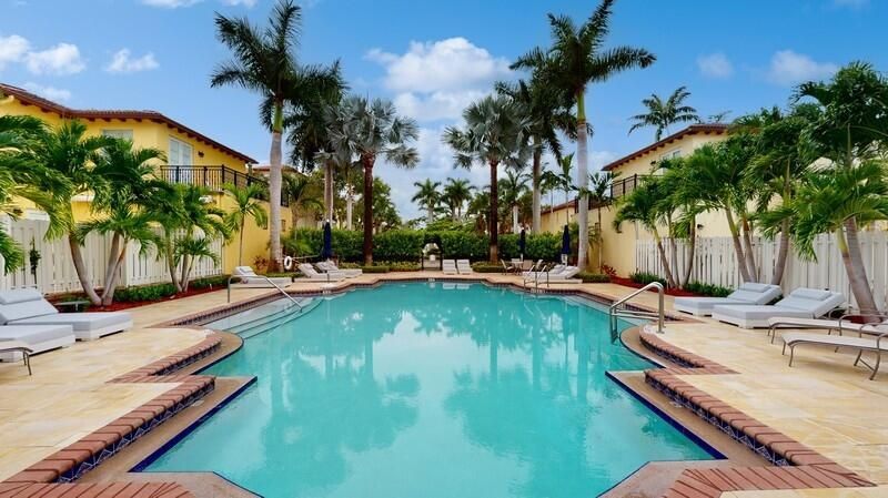 41 Via Floresta Drive, Boca Raton, FL 33487 Photo