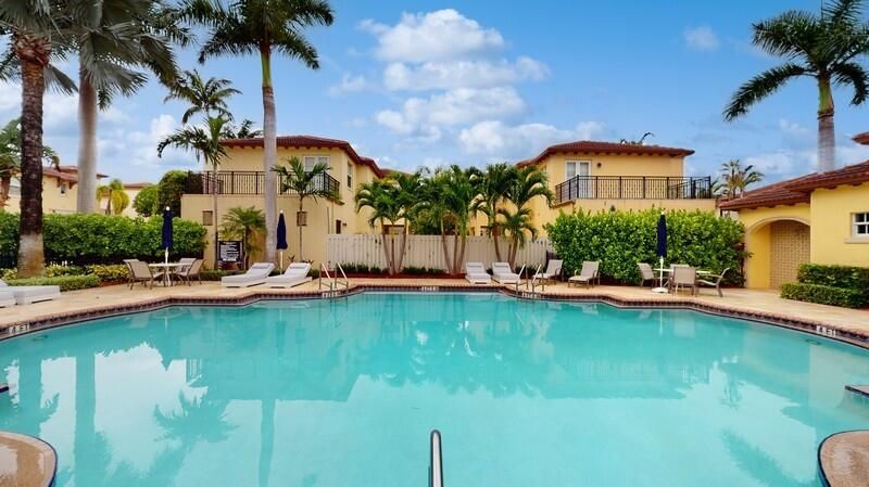 41 Via Floresta Drive, Boca Raton, FL 33487 Photo