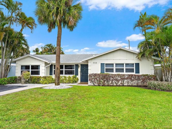 558 Ivy Avenue, Palm Beach Gardens, FL 33410