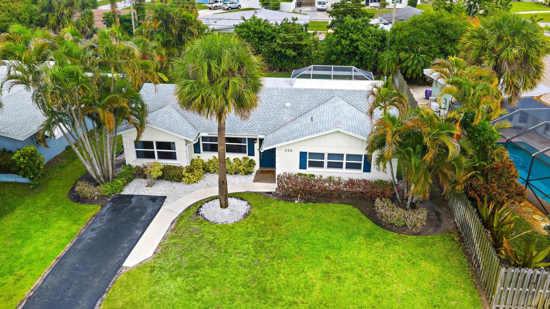 558 Ivy Avenue, Palm Beach Gardens, FL 33410 Photo